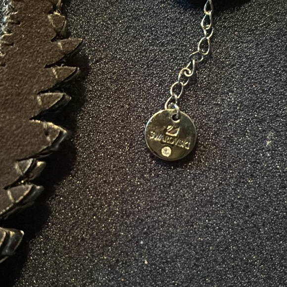 Authentic Swarovski necklace - Picture 15 of 17
